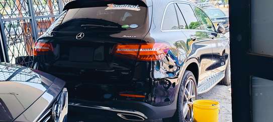 Mercedes Benz AMG GLC250 Sunroof 2018 image 10