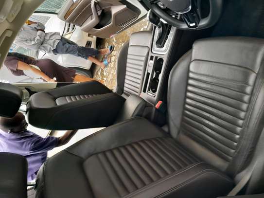 Volkswagen passat saloon sunroof leather seat 2017 image 1
