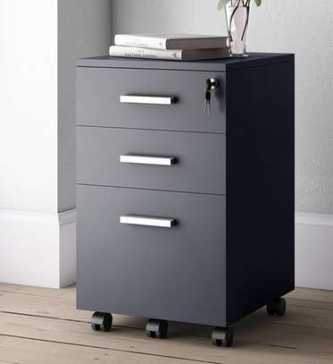 Office Cabinet  : 3-Drawer Office Filing Cabinet image 1