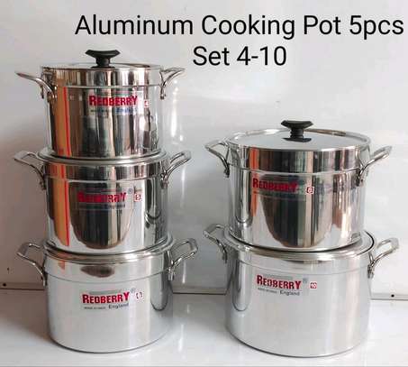 Aluminium cookware with lids image 1