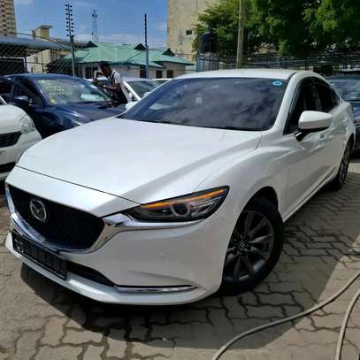 Mazda Atenza White petrol Sport 2018 2wd image 5