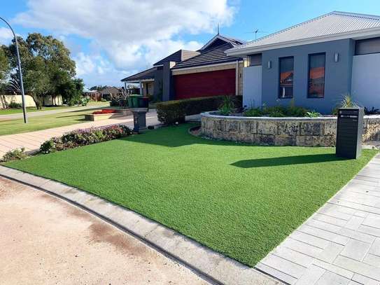Luxurious turf grass carpes image 4