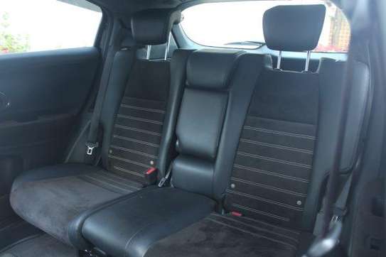 Honda Vezel RS Leather Alloys 2018 85,000 Kms image 12