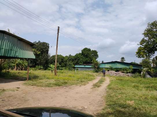 Land in Kikambala image 5