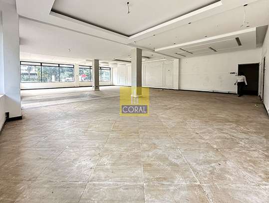 Commercial Property with Parking in Westlands Area image 2