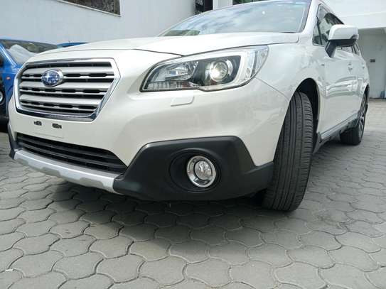Subaru outback for sale in kenya image 6