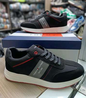 Tommy Hilfiger sneakers image 3