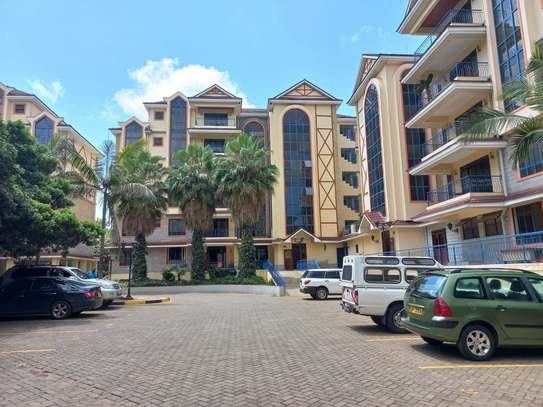 Serviced 2 Bed Apartment with En Suite in Parklands image 25
