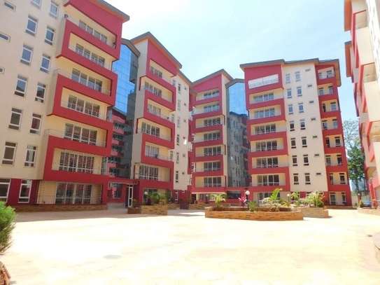 3 Bed Apartment with En Suite at Ring Road Kilimani image 2