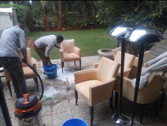HOW MUCH DOES IT COST TO CLEAN SOFA SET & UPHOLSTERY IN NAIROBI. image 3