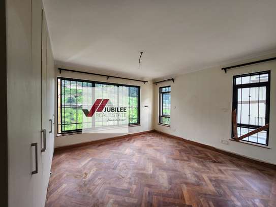 6 Bed Townhouse with En Suite in Lower Kabete image 17