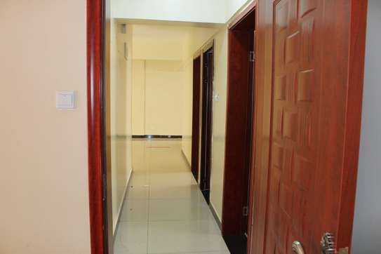 3 Bed Apartment with En Suite in Lavington image 8