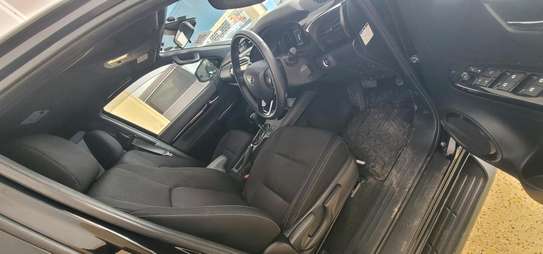 Hilux double cabin TRD image 6