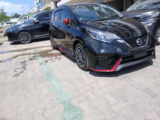 Nissan Nismo black 2018 image 2