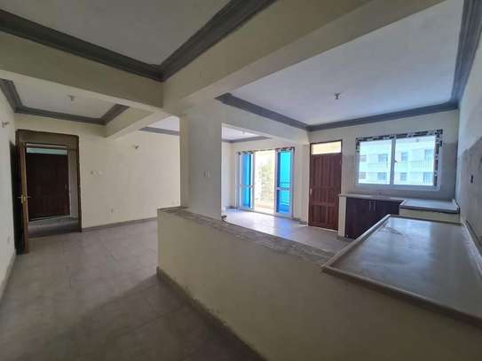 2 Bed Apartment with En Suite in Nyali Area image 6