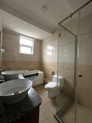 5 Bed Apartment with En Suite in Lavington image 7