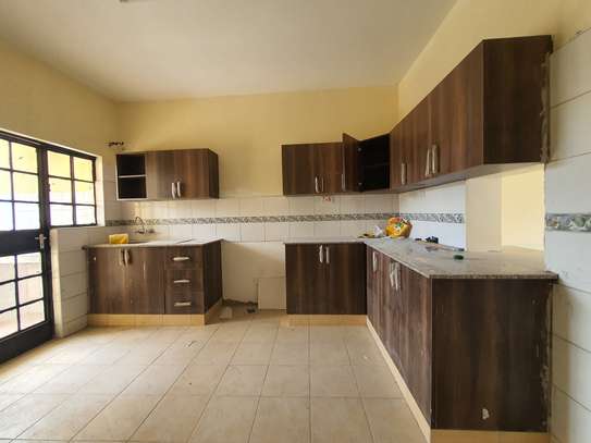 4 Bed Townhouse with En Suite at Syokimau Airport Road image 19