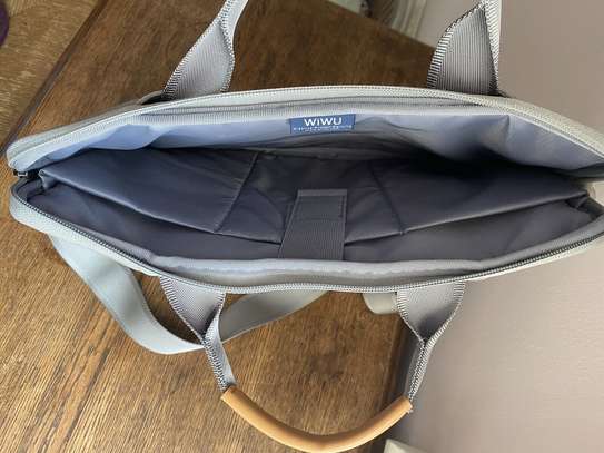 WIWU Pioneer Shoulder Waterproof Bag For 14" Inch Laptop image 2