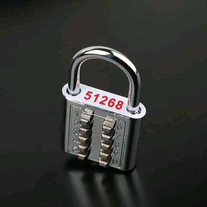 5 Digits password padlock image 3