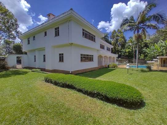 5 Bed House with En Suite at Runda image 11