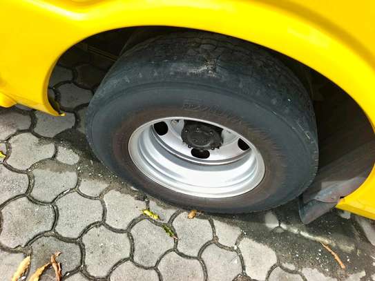 Mitsubishi ROSA 2019 image 7