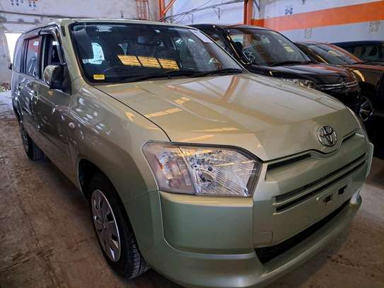 Toyota Succeed  TX-G Green 2016 image 9
