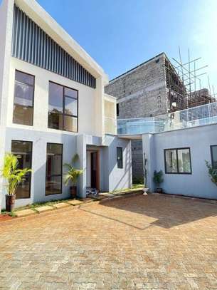 4 Bed Villa with En Suite at Njathaini Road image 26