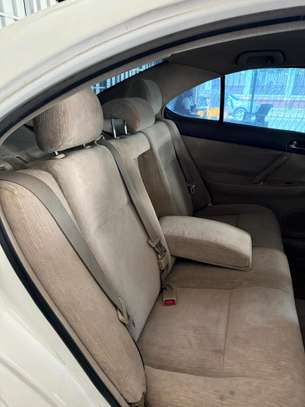 Toyota premio 1500cc image 9