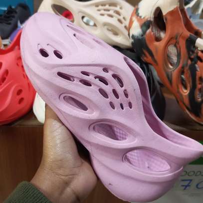 Adidas Yeezy Slide Foam Runner Pink Yeezy Shoes image 1