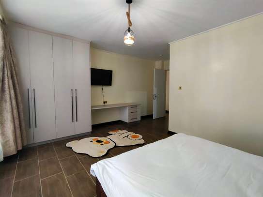 Furnished 3 Bed Apartment with En Suite at Roseville image 15