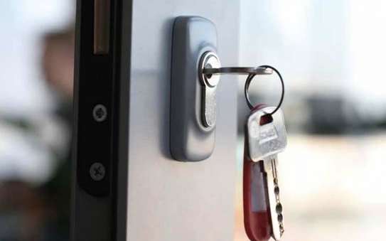 Need  A Locksmith ? Call Bestcare,24hr Mobile Locksmith Service & Door Repair. image 4