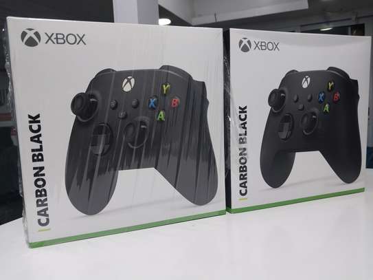 XBOX 1 / Series Wireless Controller Carbon Black image 3