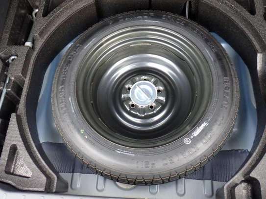 Mitsubishi rvr new image 6