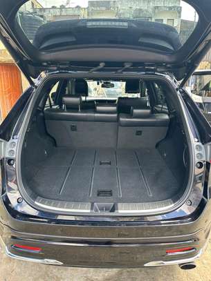 Toyota harrier metallic black image 4