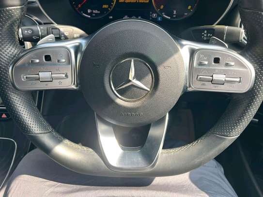 Mercedes Benz GLC 300 image 12