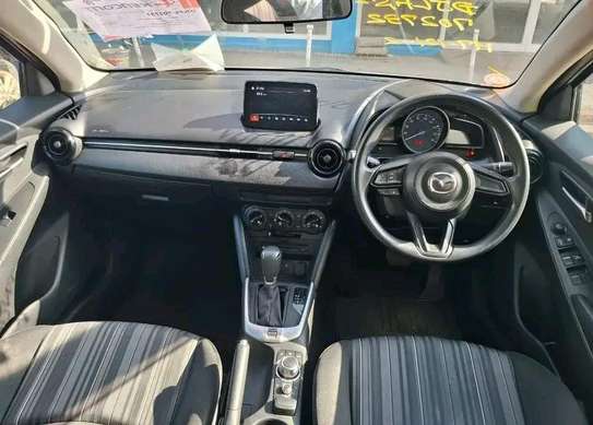 Mazda 2 2020 pearl image 7