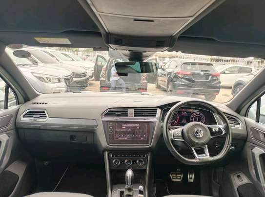 Volkswagen Tiguan R-line white colour 2018 image 5