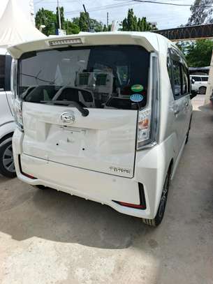 Daihatsu move custom 2018 image 7