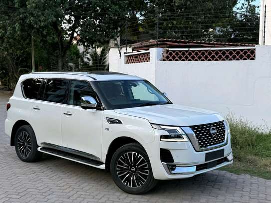 NISSAN PATROL 2019MODEL FACE LIFT 2023 image 11