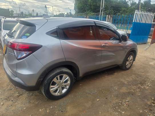 Honda vezel KDR 2017 image 6