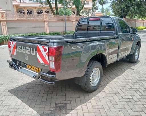 Isuzu Dmax image 4