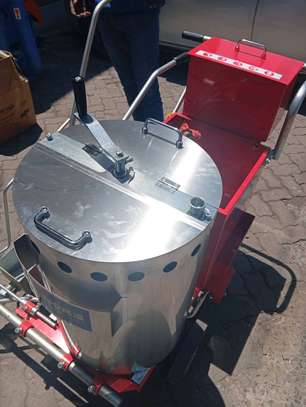 Hot Paint Road Marking Machine For Sale image 2