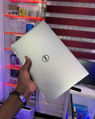 Dell xps 9365 image 4
