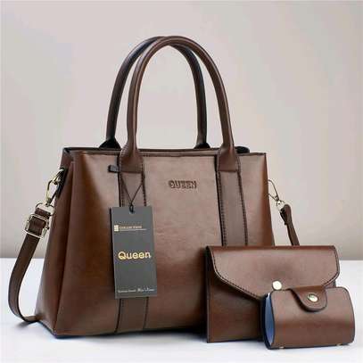 Single handbags image 13