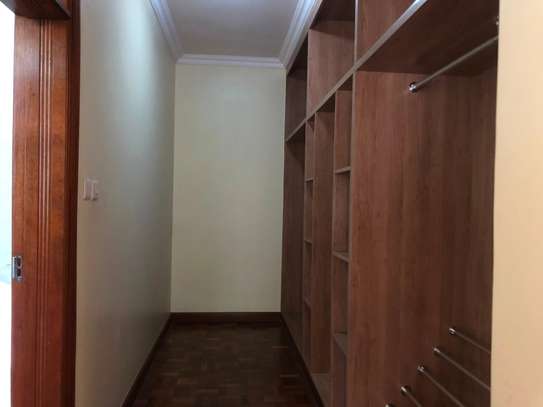 4 bedroom townhouse for rent in Lavington image 15