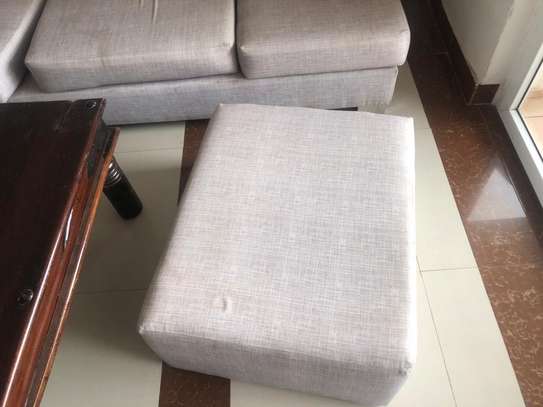 Sofa Sets  Cleaning In Ruai. image 2