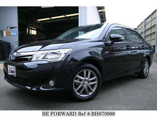 BLACK HYBRID TOYOTA AXIO (MKOPO/HIRE PURCHASE ACCEPTED) image 2
