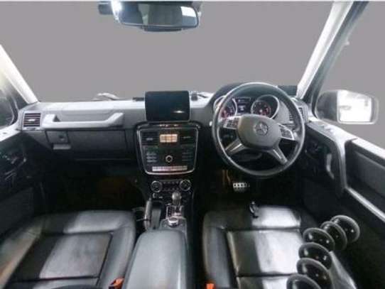 2017 Mercedes Benz G350d image 3