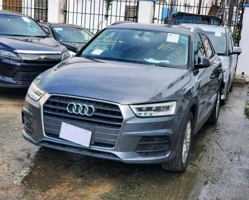 Audi Q3 greyish 2016 4matic image 1