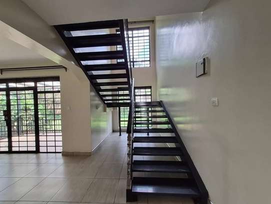 5 Bed Townhouse with En Suite in Kiambu Road image 9